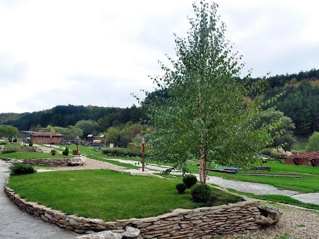 Къмпинг За Каравани И Кемпери Барите - Caravan Pitch Park Barite Varna